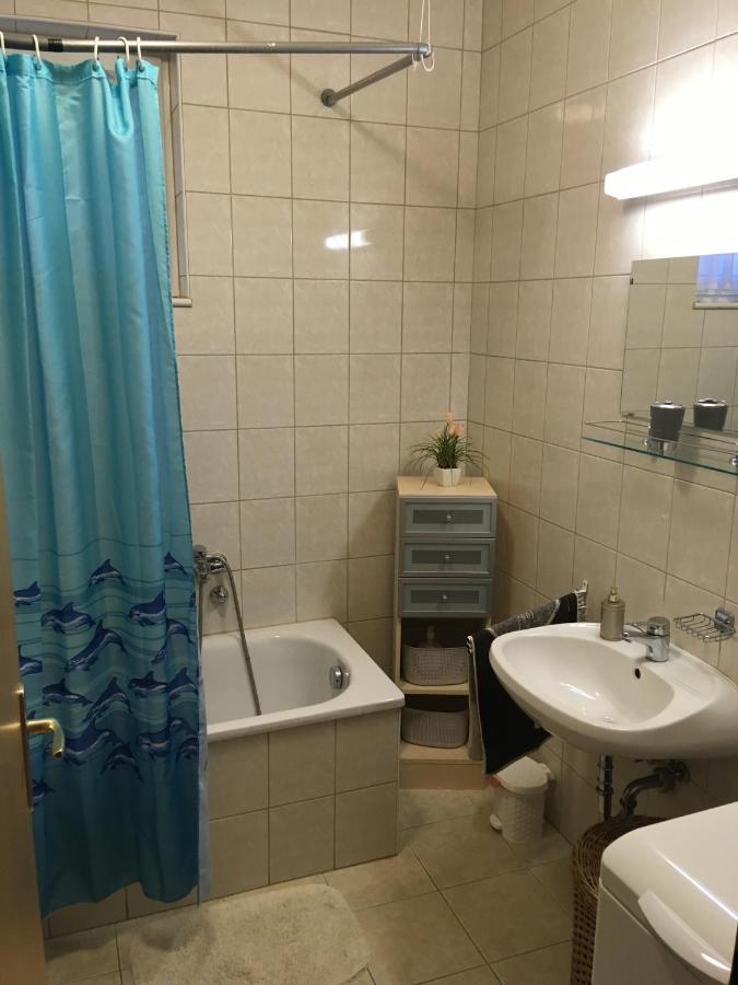 Ferienwohnung Romai Apartmanhaz Hévíz Exterior foto